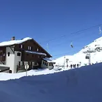 Reine Blanche Vti * فال تورُن