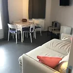Reine Blanche Vti شقة
